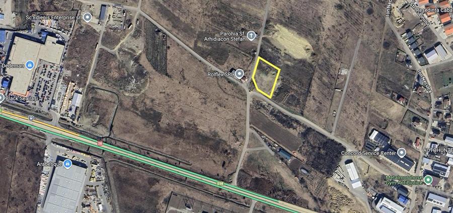 Teren Construcții intravilan de 3001 mp, în Uricani