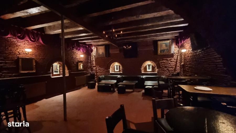 Spațiu comercial, de 140 mp, în Moșilor