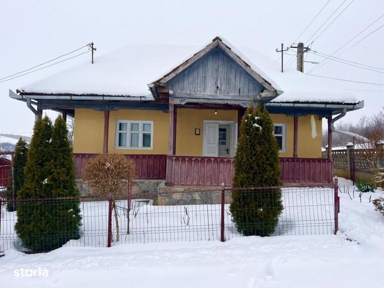 Casă cu 3 camere în Geaca