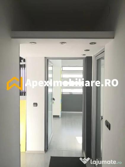 Apartament cu 3 camere decomandat în Gara de Nord