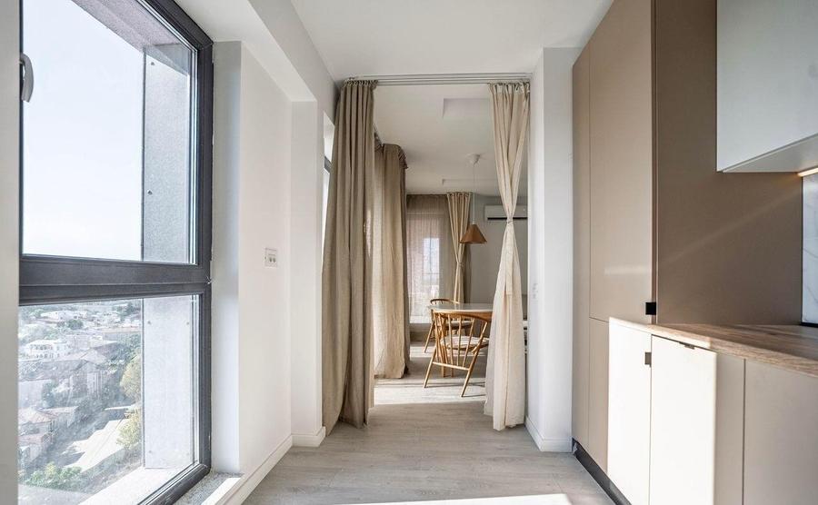 Apartament cu 2 camere semidecomandat, mobilat în Viilor