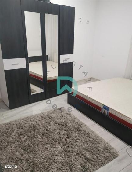 Casă cu 6 camere cu Teren 50 Mp în Centrul Istoric