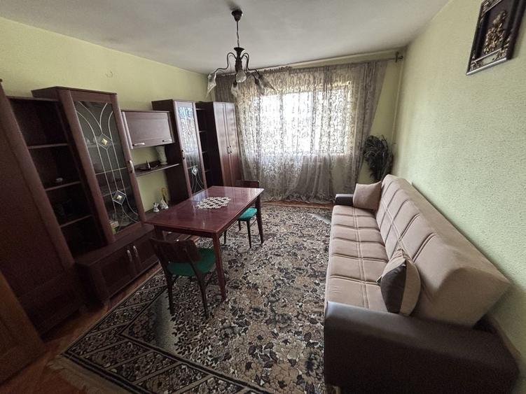Apartament cu 2 camere în 9 Mai