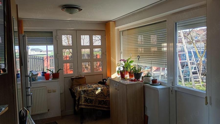 Casă cu 6 camere cu Teren 320 Mp în Chișoda