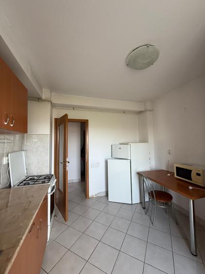 Apartament cu 2 camere decomandat în Zorilor