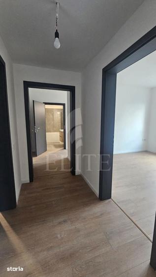 Apartament cu 3 camere semidecomandat în Iris