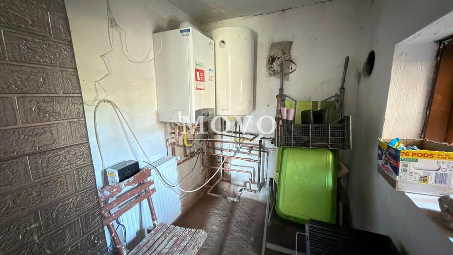 Casă individuală cu 6 camere cu Canalizare în Săcălaz