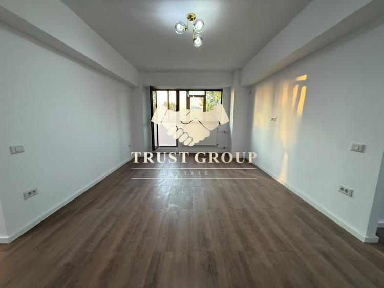 Apartament cu 3 camere semidecomandat în Gorjului