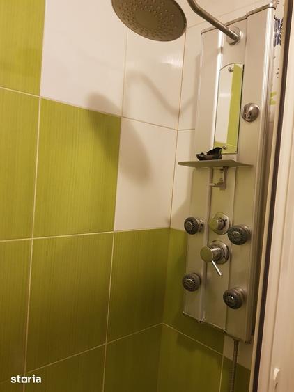 Apartament cu 3 camere în Rahova