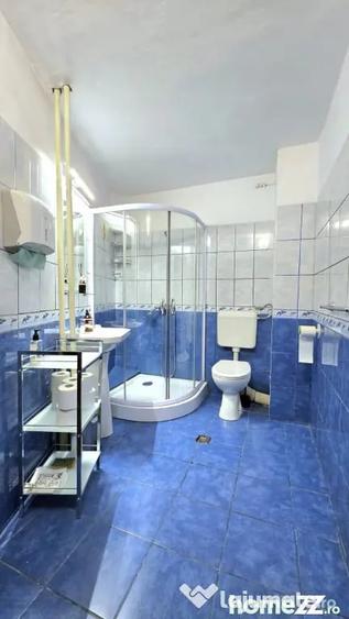 Apartament cu 4 camere decomandat în Universitate