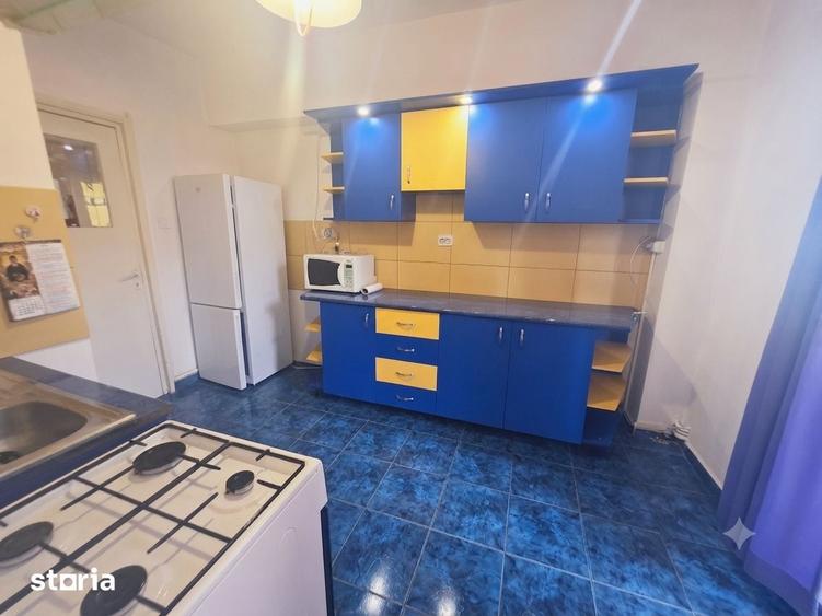 Vand apartament 3 camere cu 2 bai zona Astra - 6