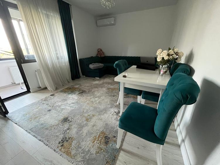 Apartament cu 3 camere decomandat, mobilat în Brâncoveanu