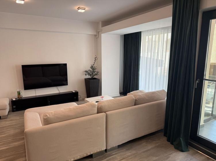 Apartament cu 3 camere în Herăstrău