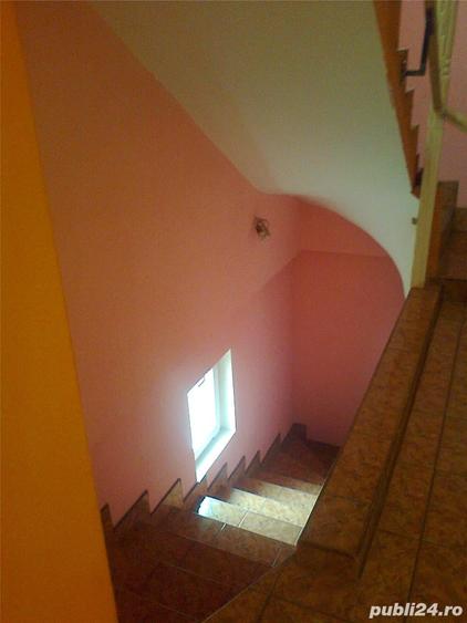 Casă cu 4 camere cu Teren 1211 Mp în Recea