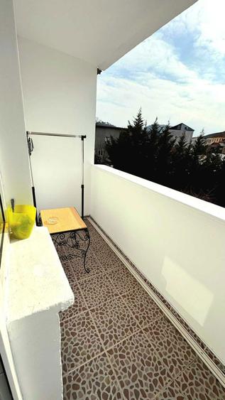 Apartament cu 2 camere decomandat în Precista