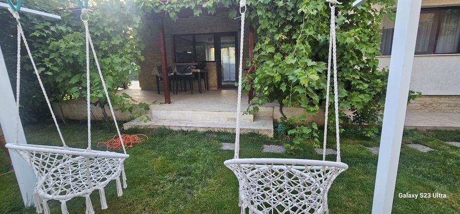 Casă cu 3 camere cu Teren 350 Mp în Berceni