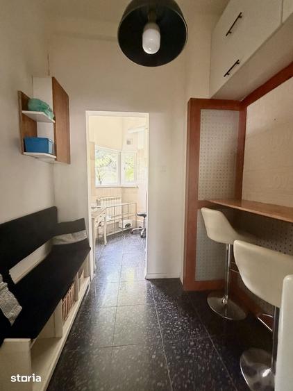 Apartament cu 3 camere în Victoriei