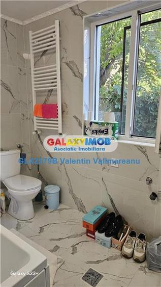 Casă cu 6 camere cu Teren 40 Mp în Vitan