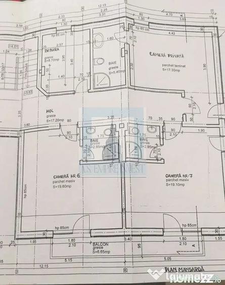 Casă cu 9 camere cu Teren 326 Mp în Județean