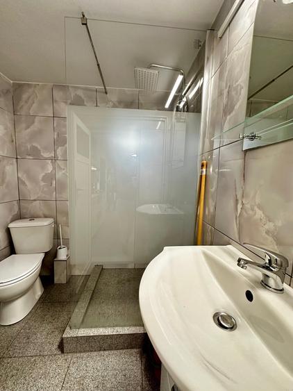 Apartament cu 3 camere, mobilat în Mărăști