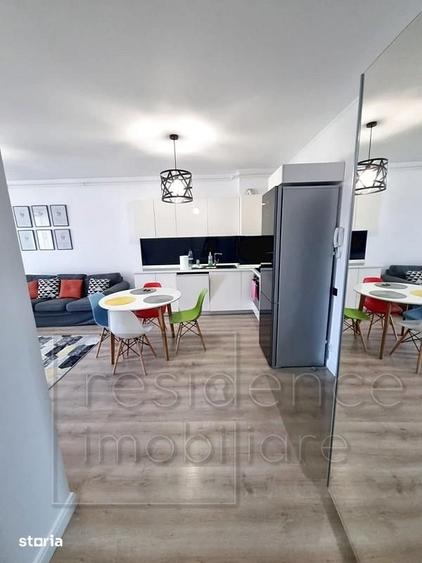Apartament cu 3 camere semidecomandat, mobilat în Bună Ziua