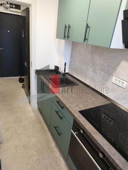 Apartament cu 2 camere semidecomandat, mobilat în Giurgiului