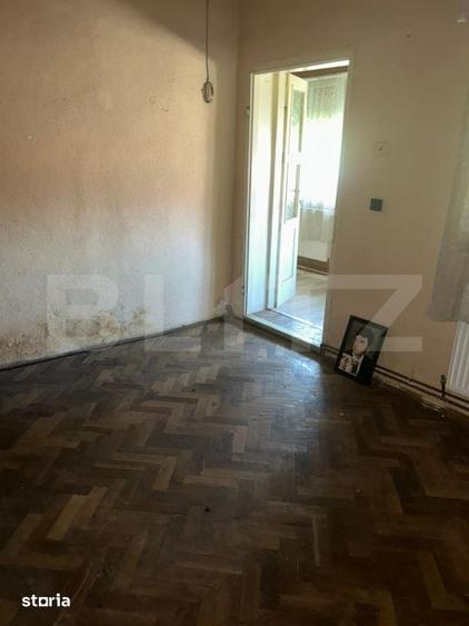 Casă cu 6 camere cu Teren 600 Mp în Central