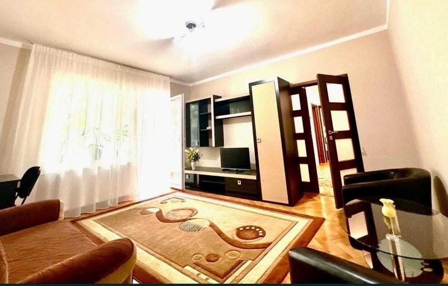 Apartament cu 2 camere decomandat în Rogerius