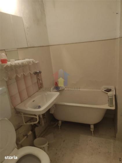 Apartament cu 2 camere în Viziru 1