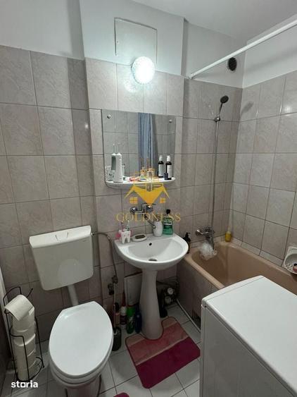 O camera, 22 mp, Zorilor str. Observatorului Zona Golden Tulip, UMF - 6