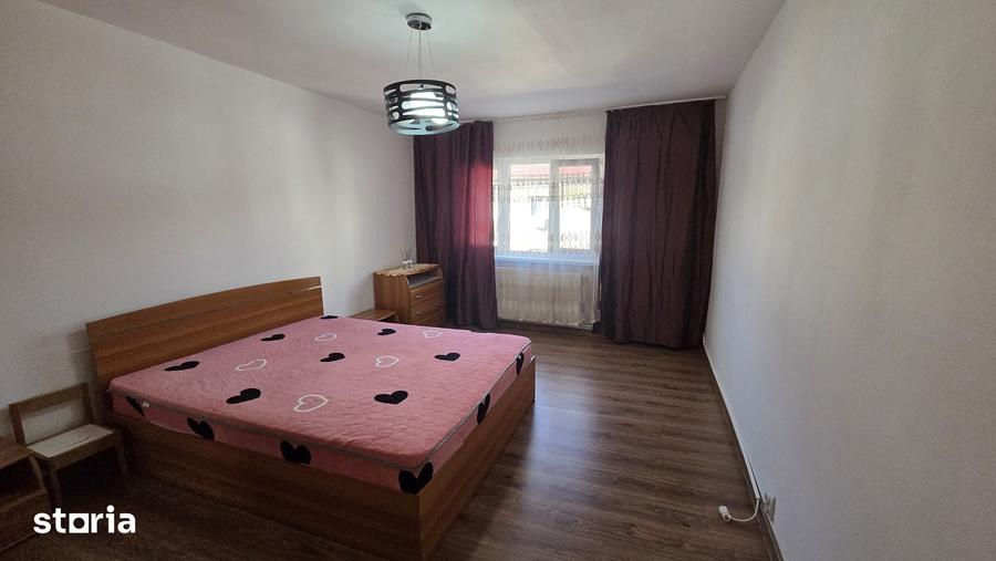 Apartament 2 camere in Centru, Zalau - pret 250e - 2