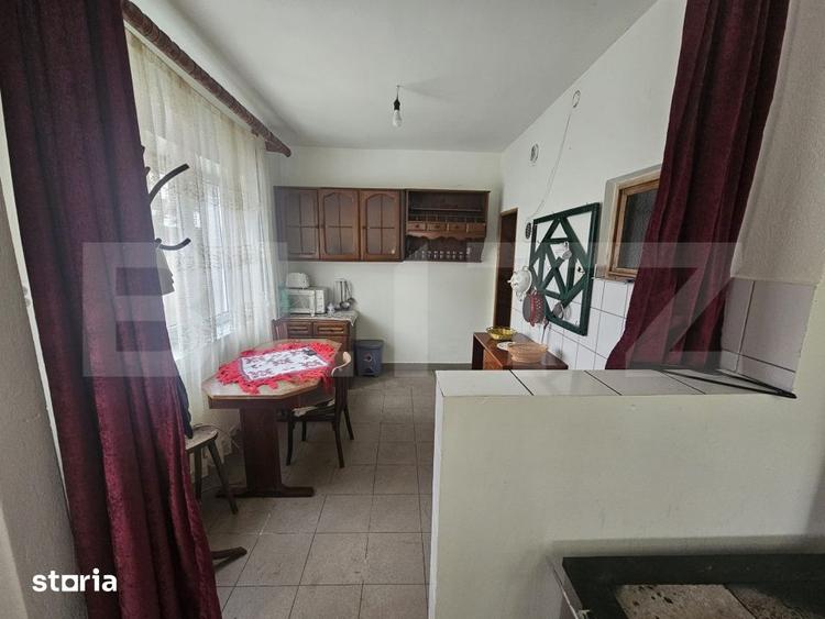 Casă cu 6 camere cu Teren 1850 Mp în Dumitra