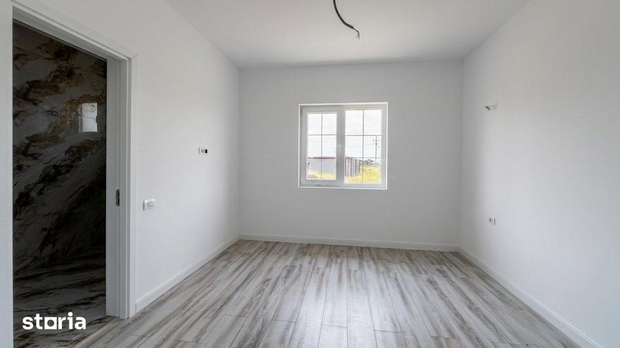 Casă cu 3 camere cu Teren 260 Mp în Central
