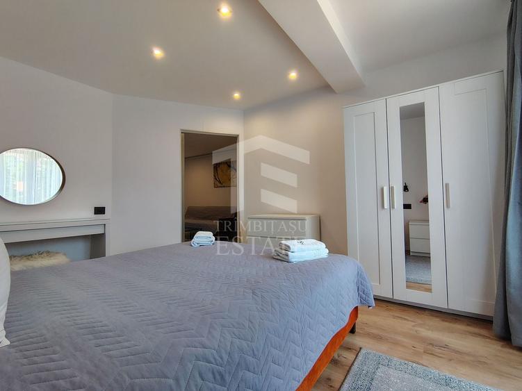 Apartament cu 2 camere semidecomandat, mobilat în Central