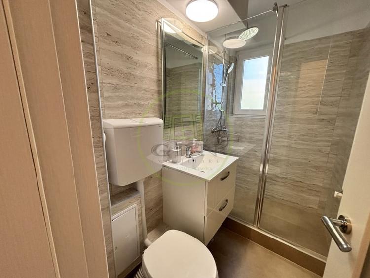 Apartament cu 3 camere decomandat, mobilat în Valea Rosie