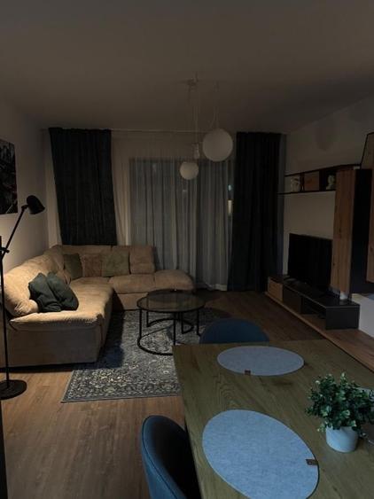 Apartament cu 2 camere decomandat, mobilat în Pipera