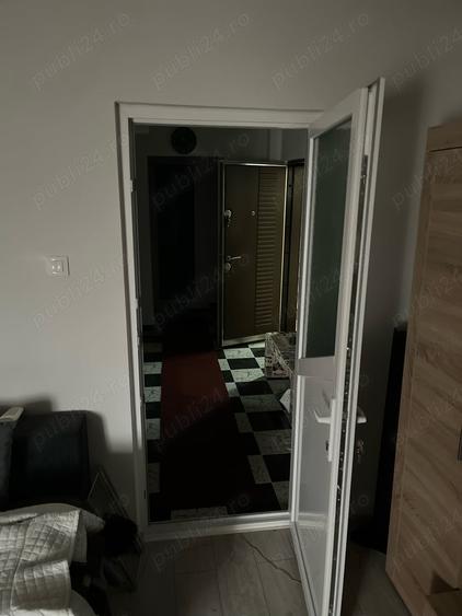 Apartament cu 2 camere decomandat în Broșteni