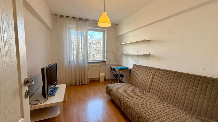 Apartament cu 3 camere decomandat, mobilat în Tineretului