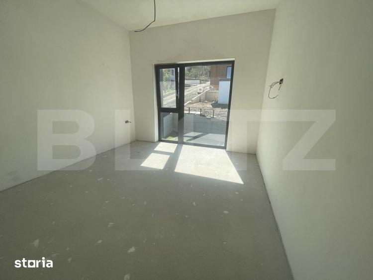 Casa individuala de vanzare, 4 camere, 150 mp - zona Meses - 13