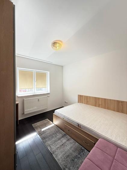 Apartament cu 4 camere decomandat în 13 Septembrie