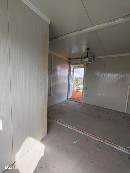 Casă cu 3 camere cu Teren 956 Mp în Sărbătoarea