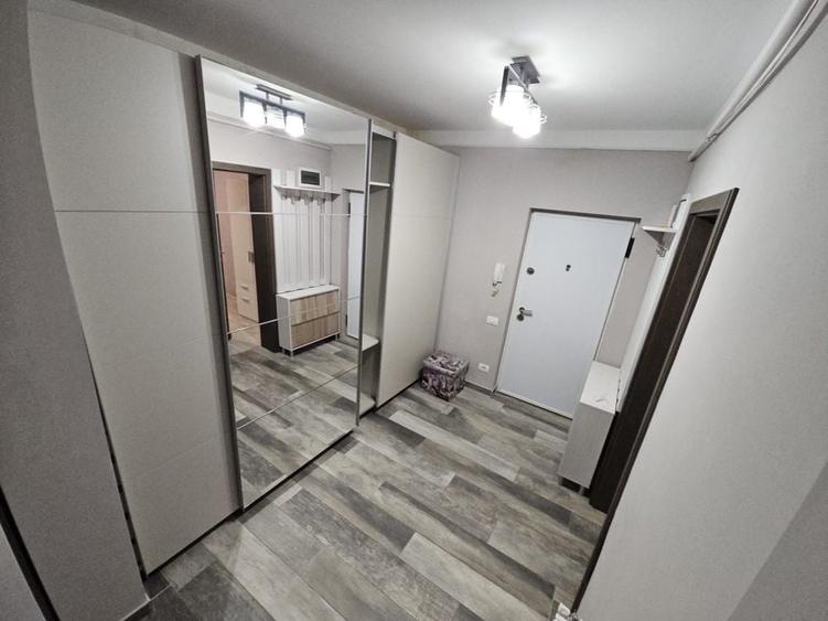 Apartament cu 3 camere în Giroc