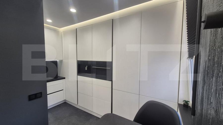 Apartament cu 2 camere decomandat, mobilat în Semicentral