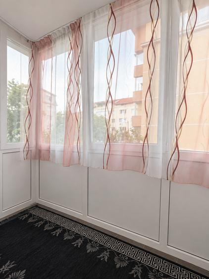 Apartament cu 2 camere semidecomandat în Girocului