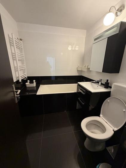 Apartament cu 2 camere decomandat în Crângași