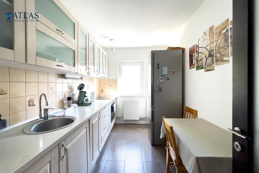 Apartament cu 3 camere, mobilat în Griviței