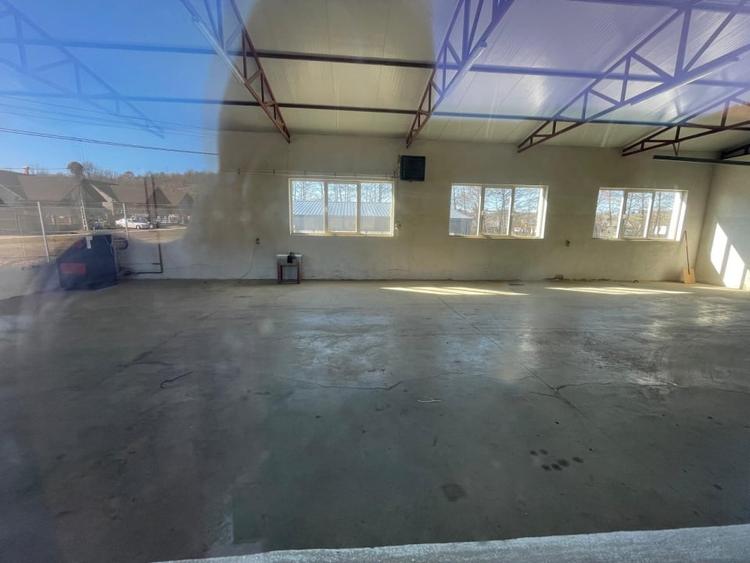 Spațiu comercial, de 982 mp, în Tăuții-Măgherăuș
