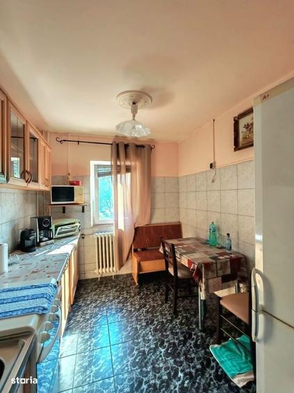 Apartament cu 2 camere semidecomandat în Complex Studențesc