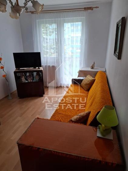 Apartament cu 2 camere semidecomandat în Dacia