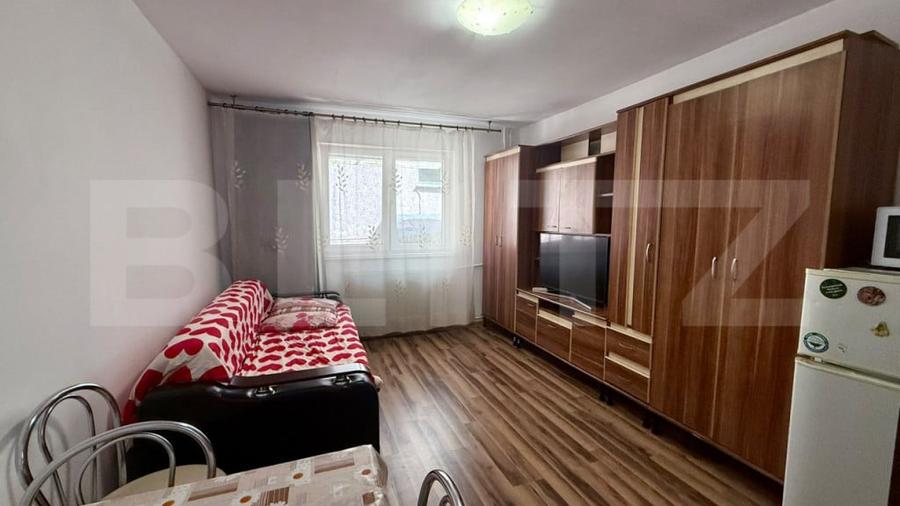 Garsonieră semidecomandată în Central